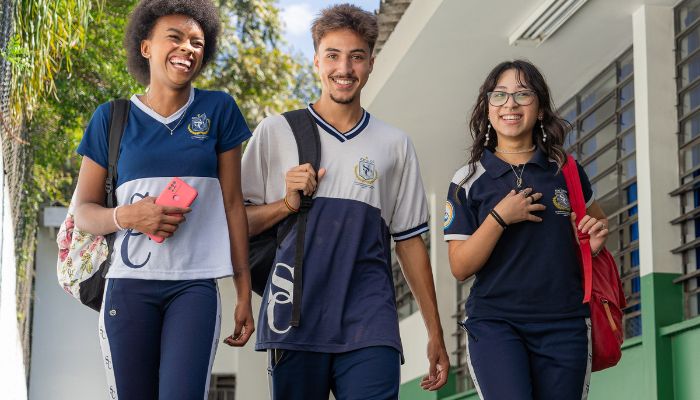  Em 2025, ensino estadual terá mais cursos técnicos, novos professores e kits escolares